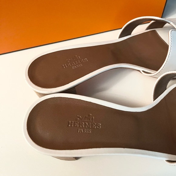 ❌SOLD❌Hermes Oasis White Calfskin Leather Iconic H Sandal Heel 38 Made in Italy - Picture 5 of 7